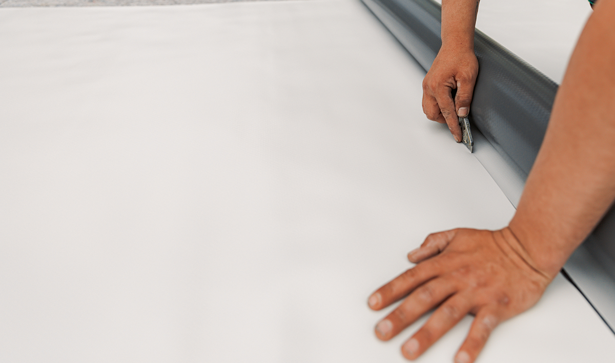 Worker Specialized In Mounting PVC Membranes, TPO In The Process
