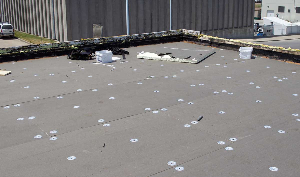 Flat Roof, Roofing, Low Slope Roof, Roof Insulation, Roofing Wor
