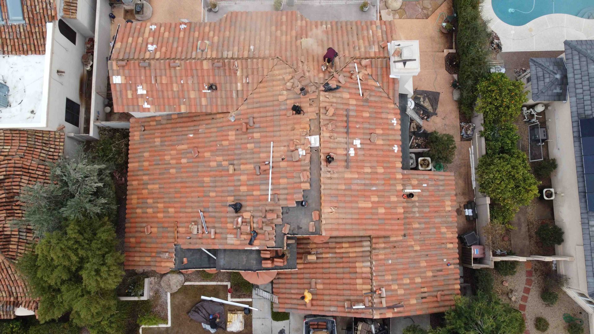 good roofing companies near me
