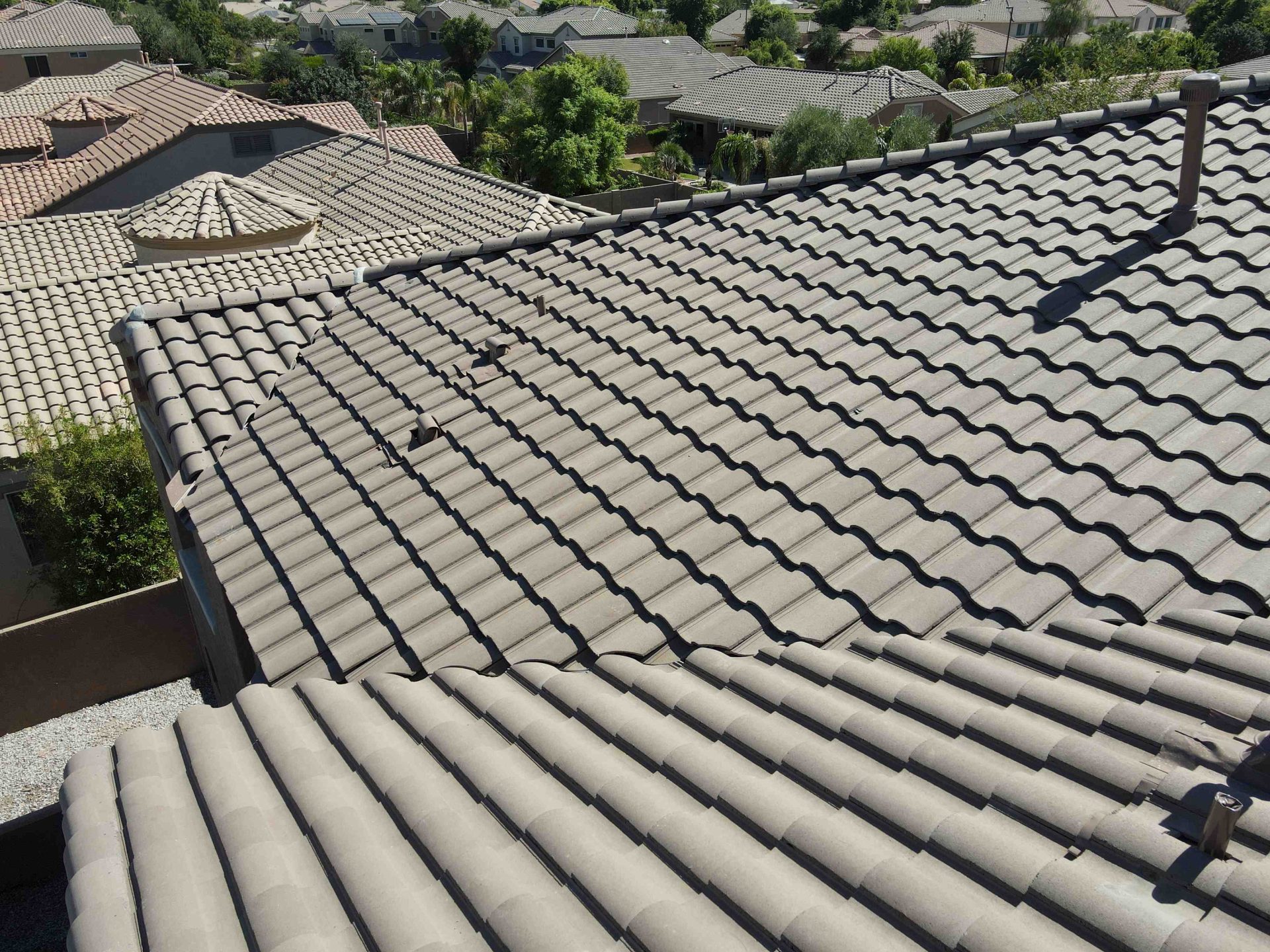 how long does a tile roof last